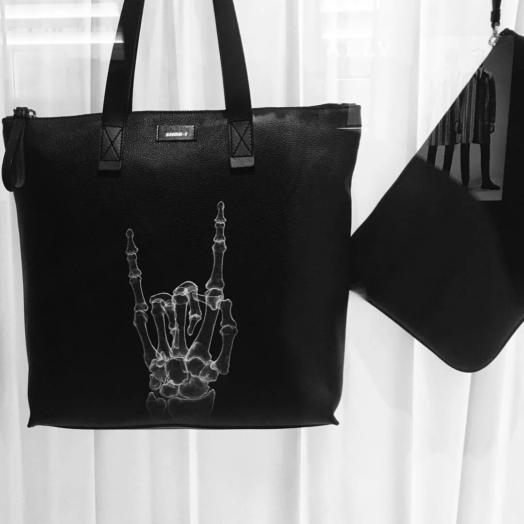 @Bally 
with Swiss Beatz and Street artist SHOK-1
October launch Shibuya, Tokyo - 
where was I 😑
#authentic #hiphop