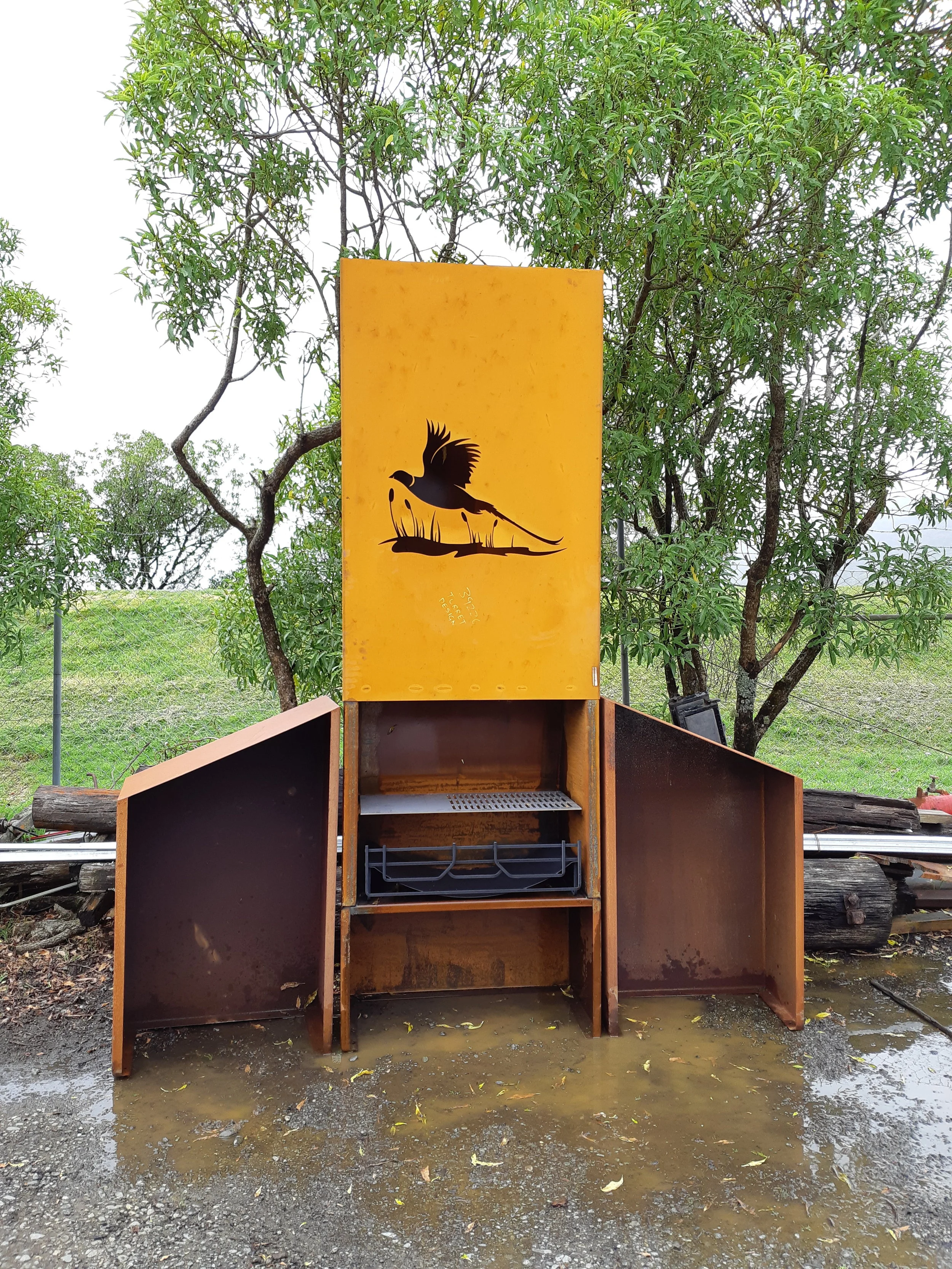 Pheasant design with angle boxes ready for delivery