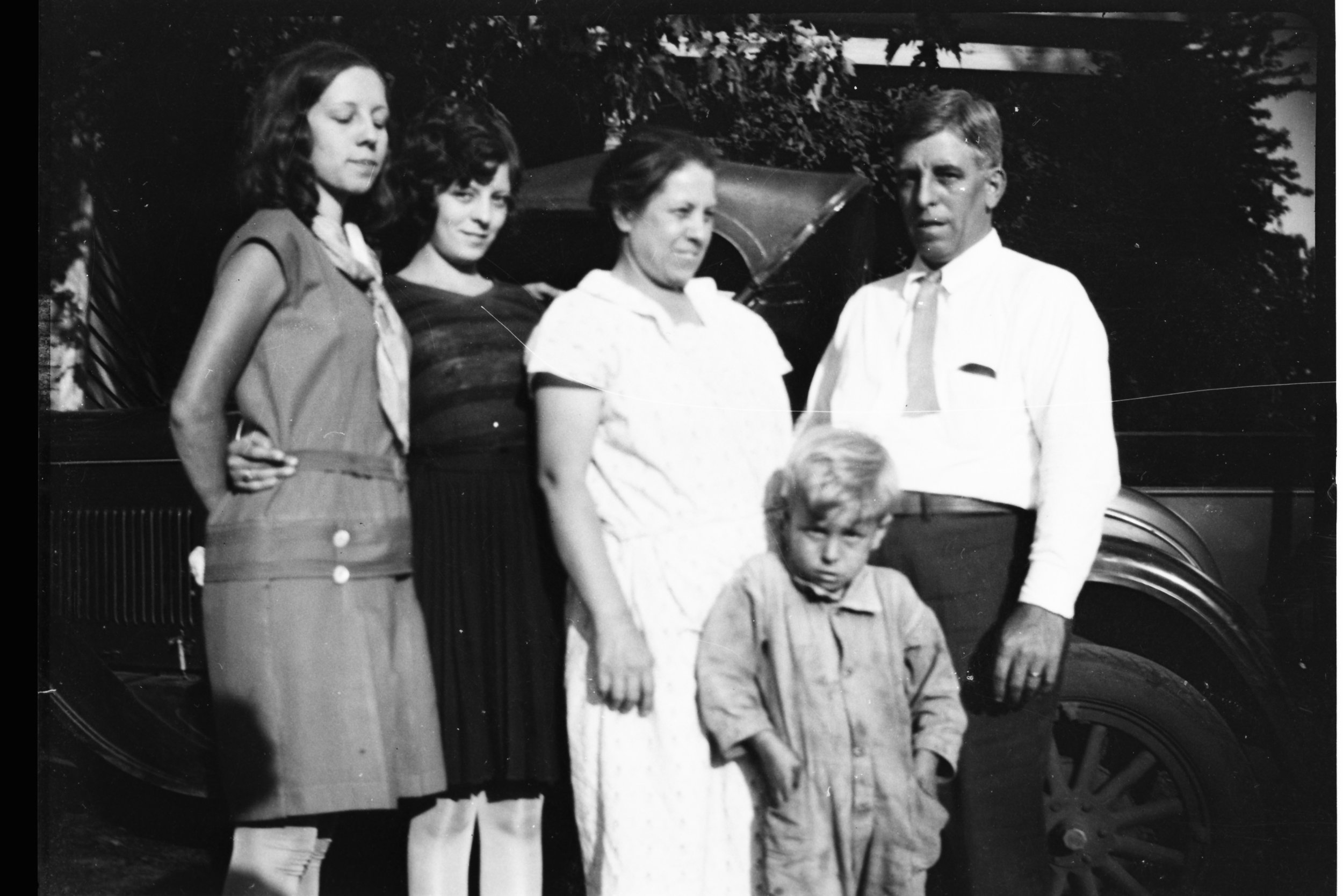 Vera, Orlee, Ethel, Clyde Sr & Jr_0002.jpg