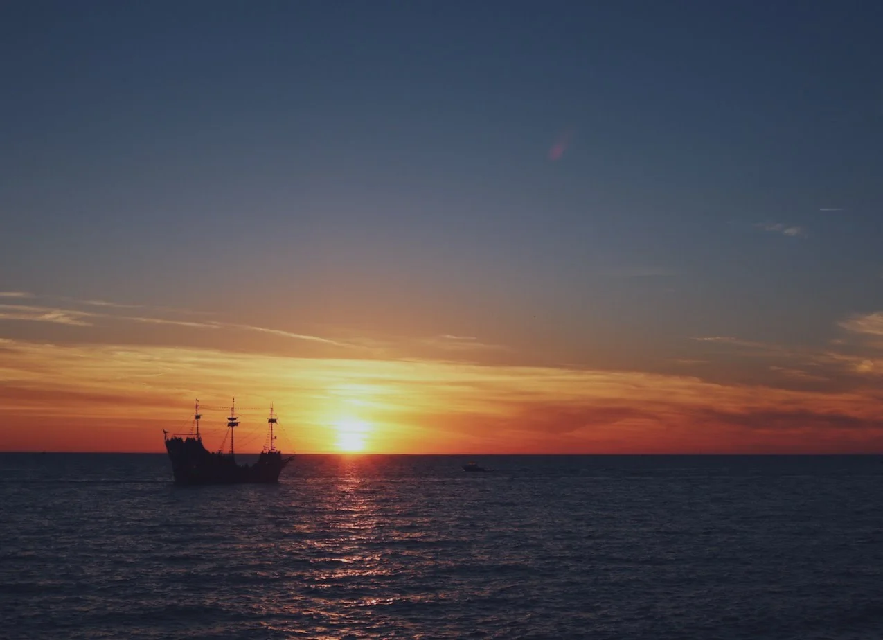 Pirate ships are another Tampa Bay obsession-- so a pirate ship during sunset is like the ultimate photo op!