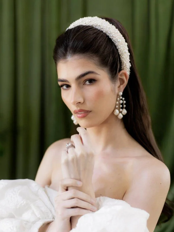 Shannon_Petrolio-evergreen-wedluxe-styledshoot-40-1.jpg