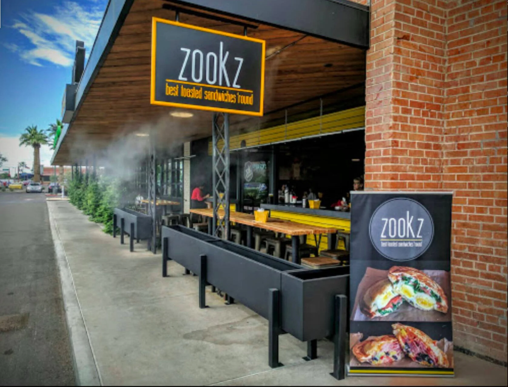 Zookz+uptown.jpg