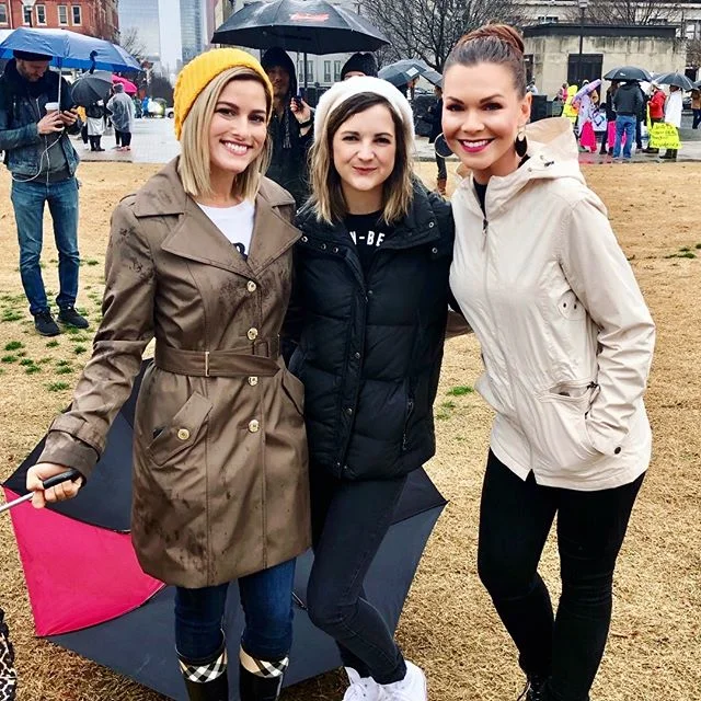 Ladies showing up in the rain to support the #womensmarch #nashville #womenempowerment #womeninspiringwomen