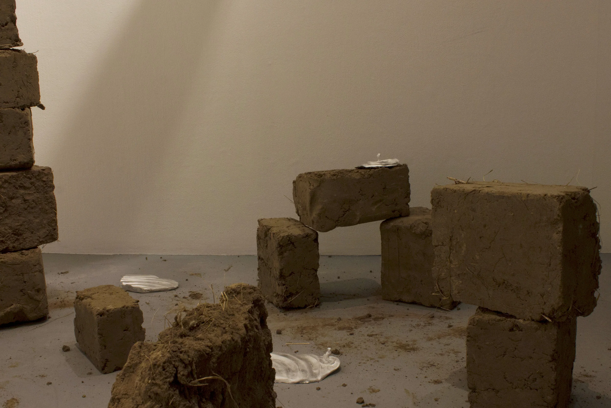 12 Jansen Howard- Baggage, Detail.jpg