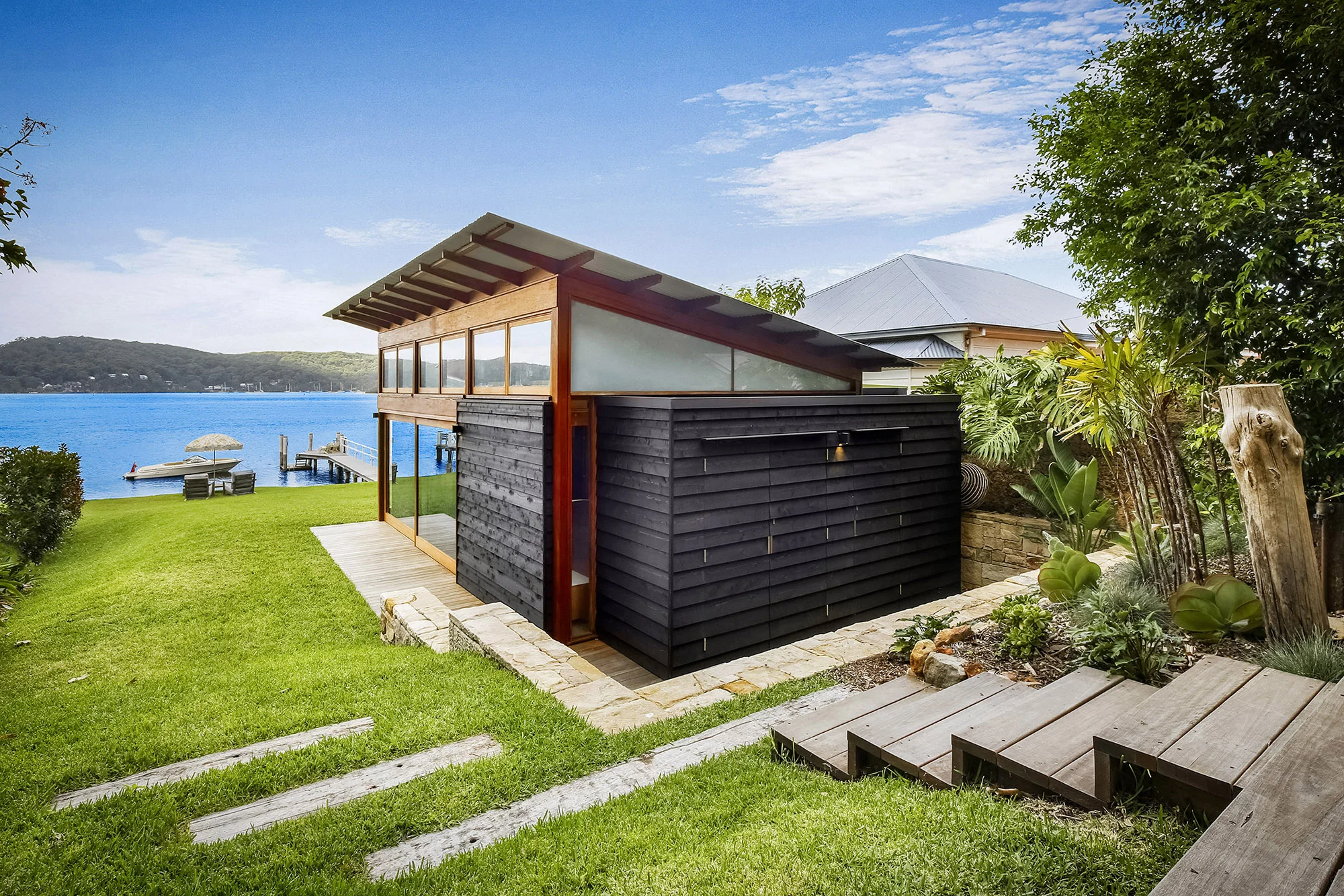theBoatshed05.jpg