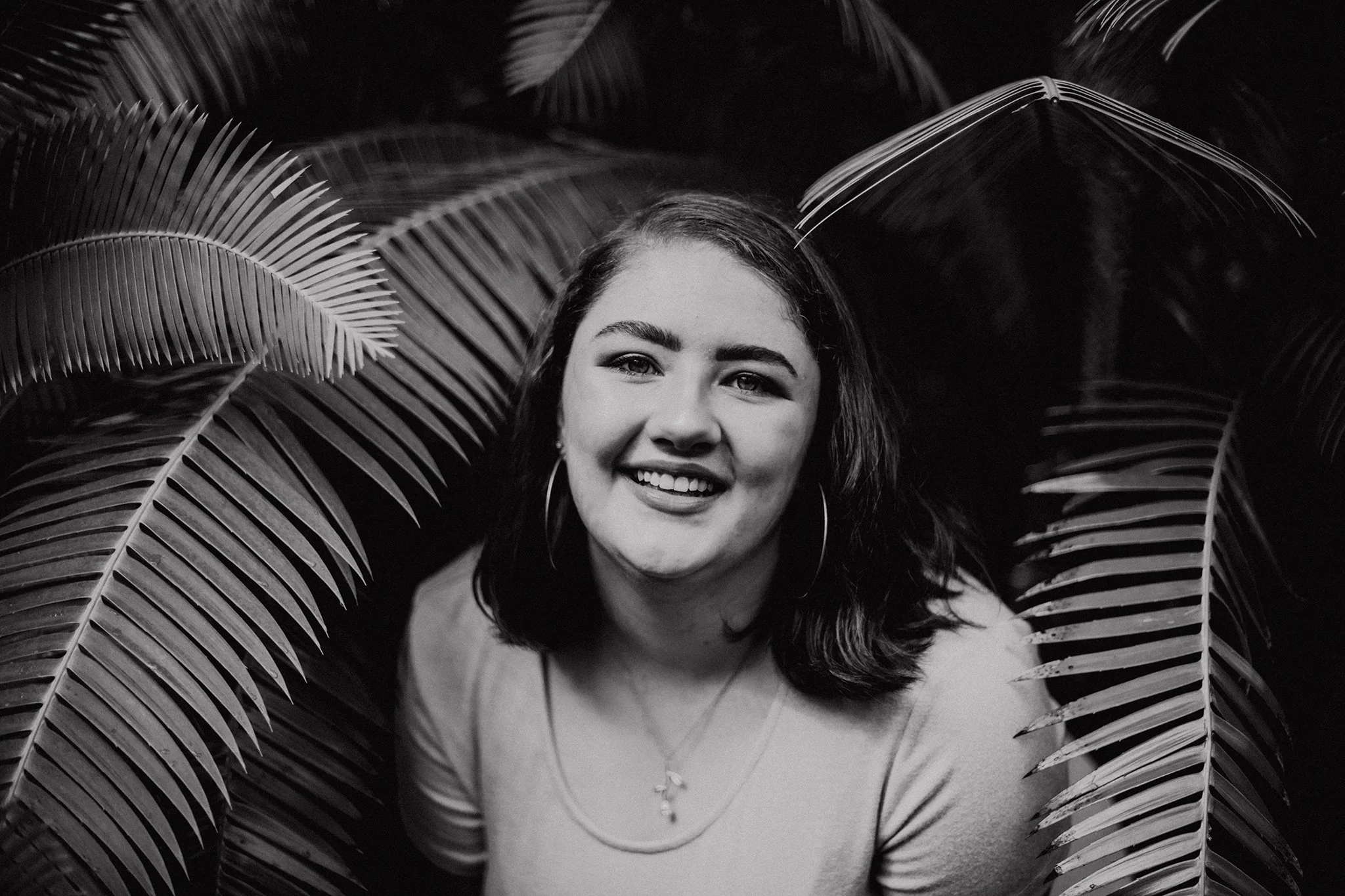 st louis senior portrait botanical garden virginia harold climatron.jpg