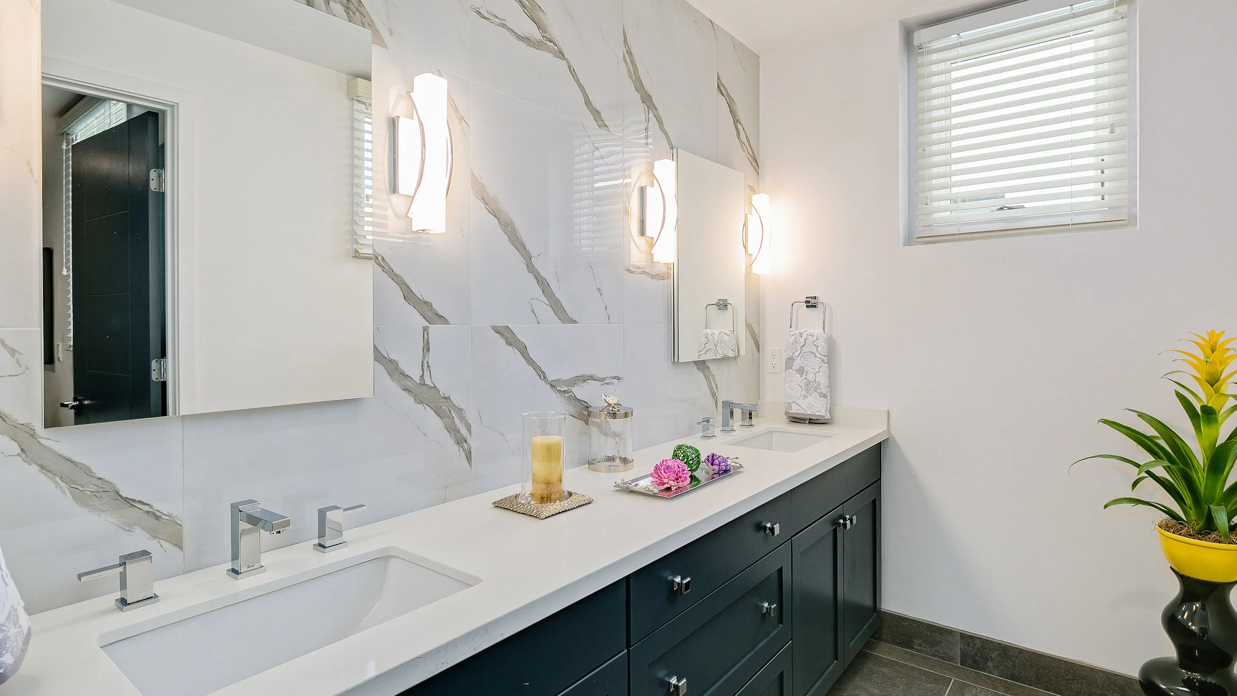 125-Hurlbut-St-Unit-207-017.jpg