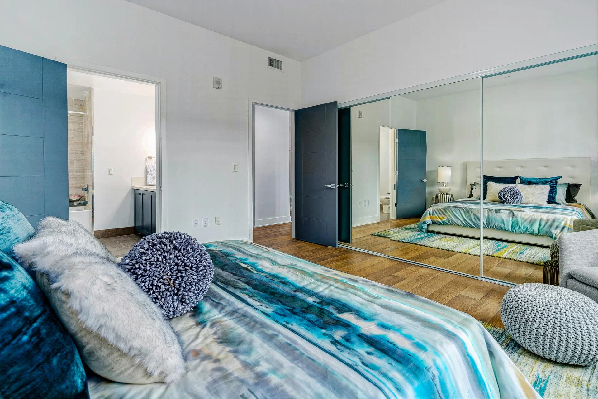 125 Hurlbut St #103-013.jpg