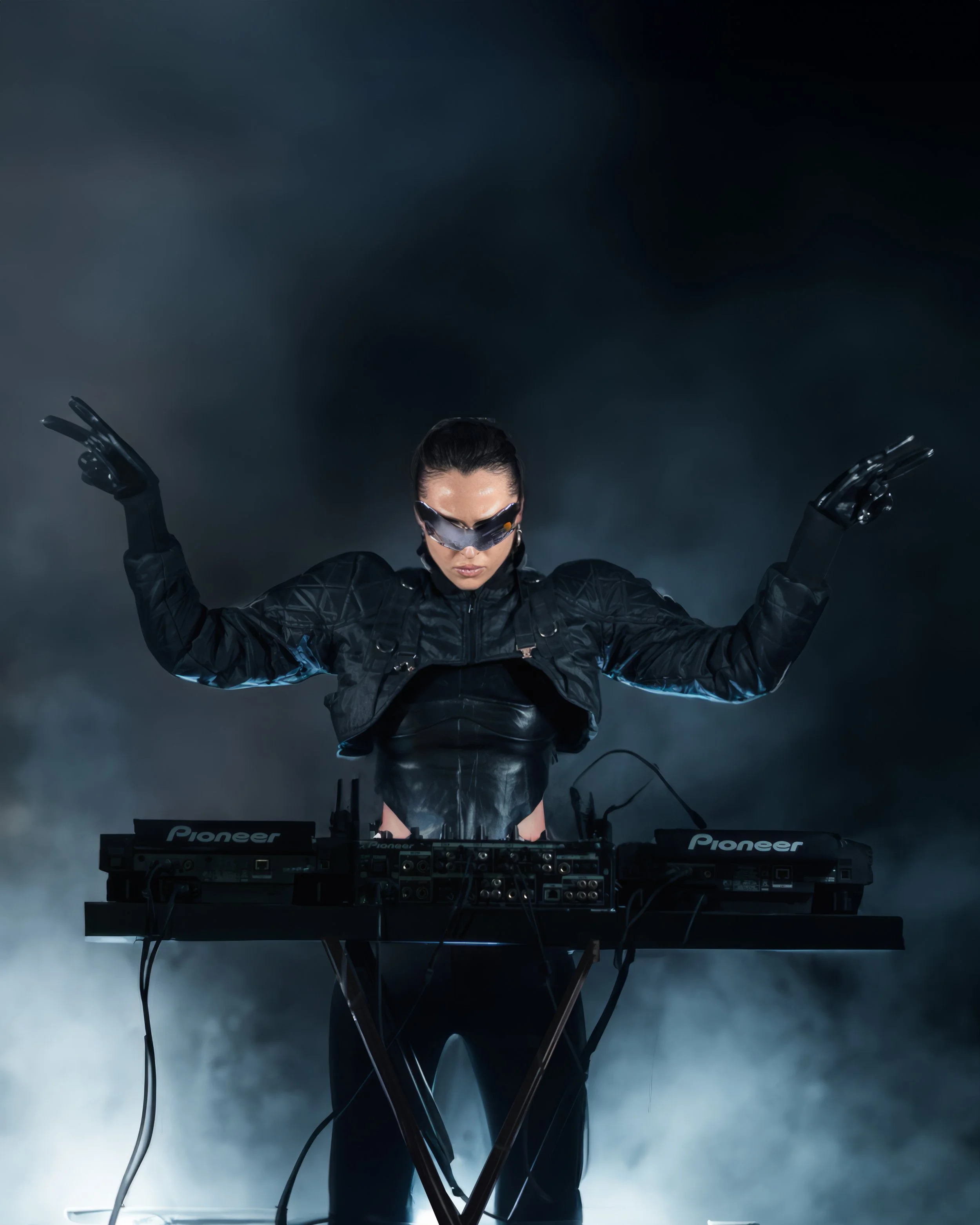 Mari Ferrari in The Arahant Abyssal Cropped Jacket