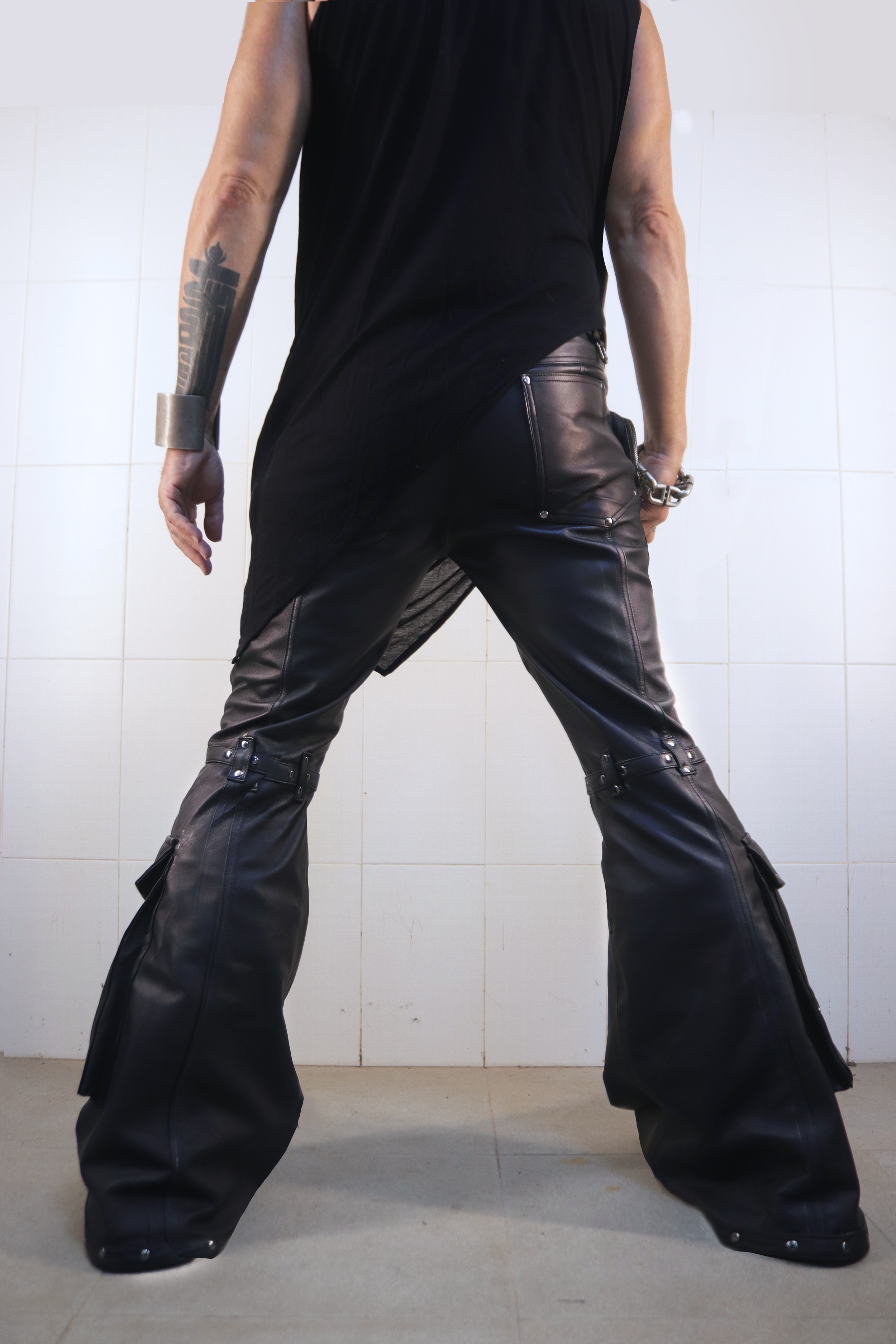 Obsidian Pant Back.png