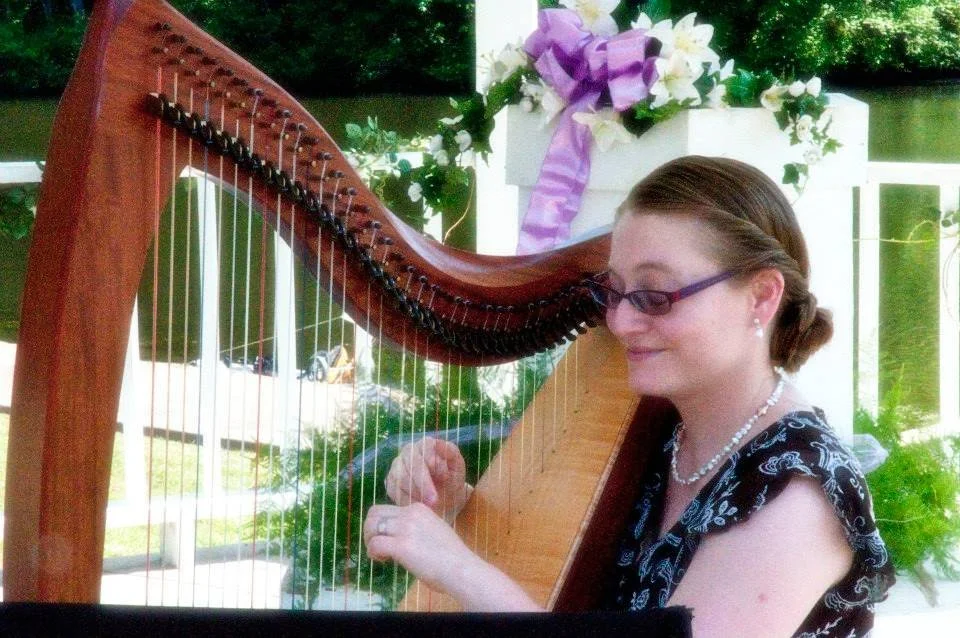 wedding harp.jpg