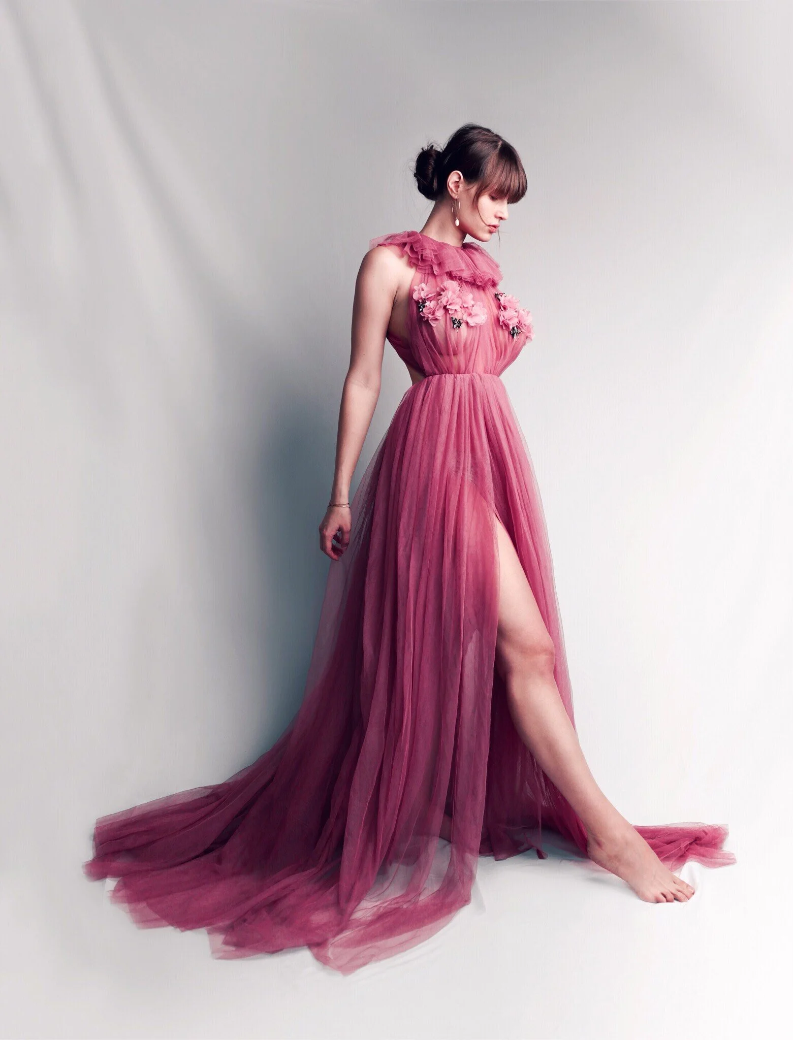 Model in a Zoba Martin dress. Photo cred: @theanastasiaray