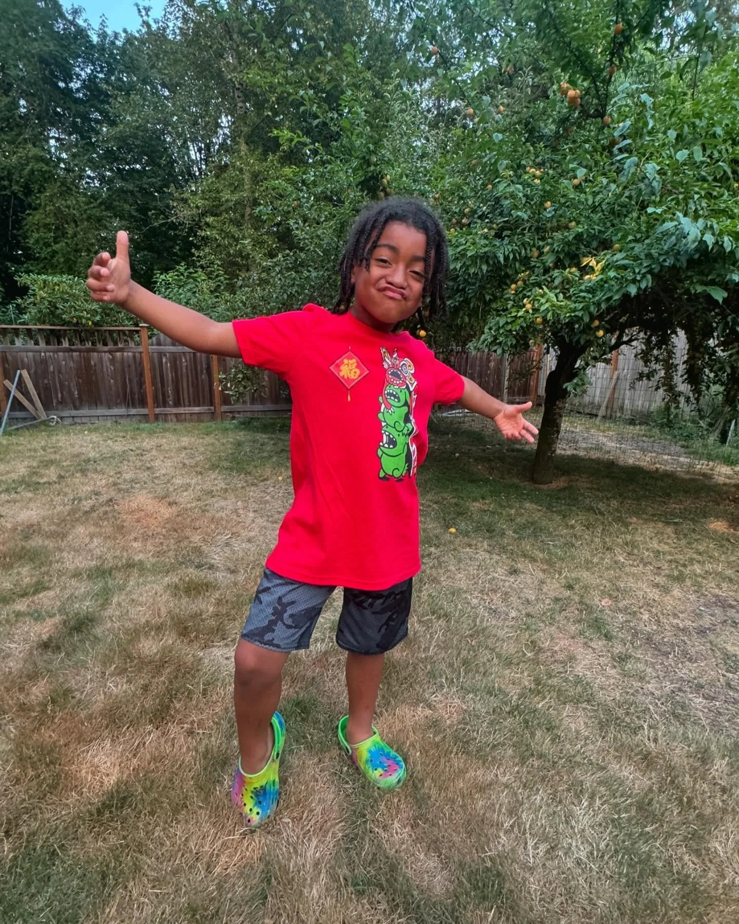 Just in case you&rsquo;re still looking for new red shirts for Lunar New Year. 🧧 👀 Link in Bio. 
.
https://www.etsy.com/listing/1759527459/lunar-new-year-lion-dance-green-bunnies