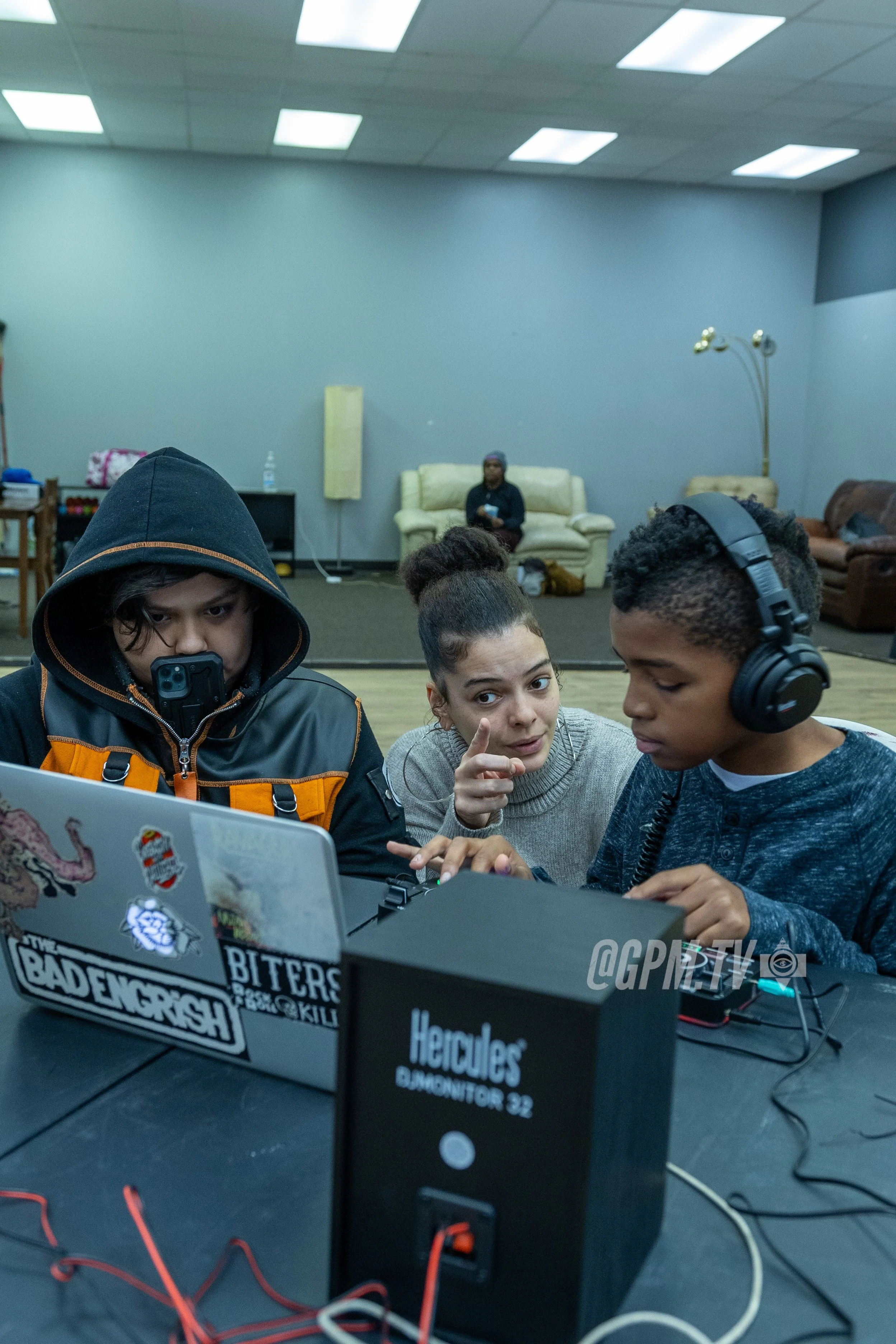 Hip-Hop Peer Leadership Program - Intro 2 DJing w/ DJ Alisha B