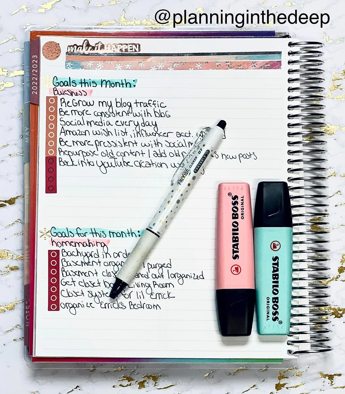 Am I the only one who&rsquo;s intimidated when they have a new planner?! No matter how many years you&rsquo;ve been planning?! 
&bull;
&bull;
&bull;
#plannerproblems #planner #plannergirl #erincondren #erincondrenlifeplanner #stabilo #pilotfrixion #g