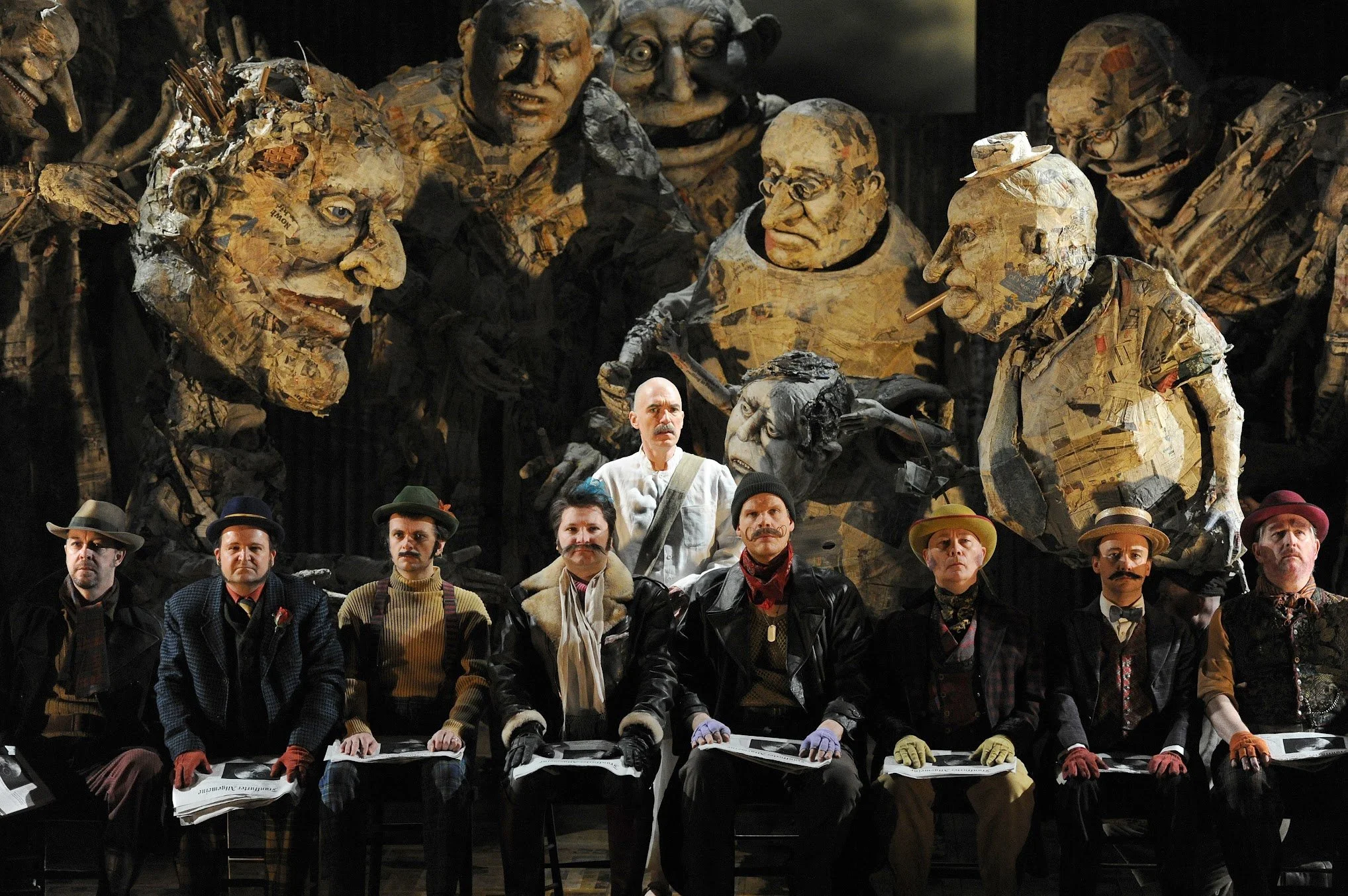satyagraha-alan-oke-as-ghandi-photo-by-alistair-muir.jpg