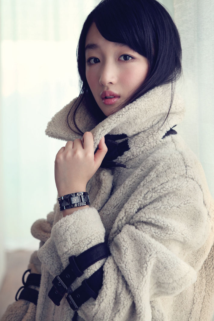 Zhou Dongyu — Phoebe Wong