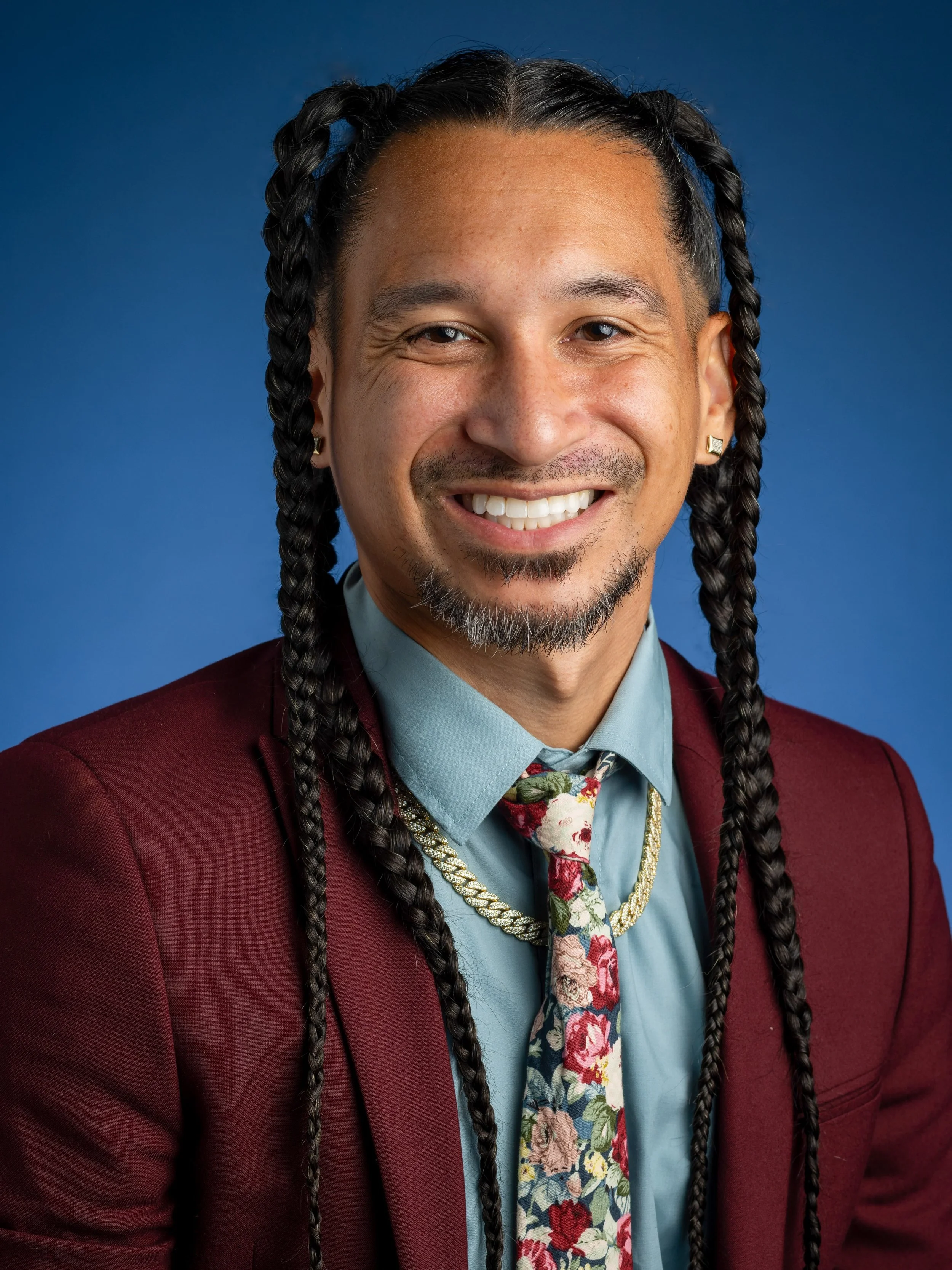 #NewJob Exciting life update: I have joined Loyola Marymount University as the Director of Faculty Experience Initiatives. In this role I ensure that our faculty colleagues are thriving during their time at LMU from outreach and recruitment all the w