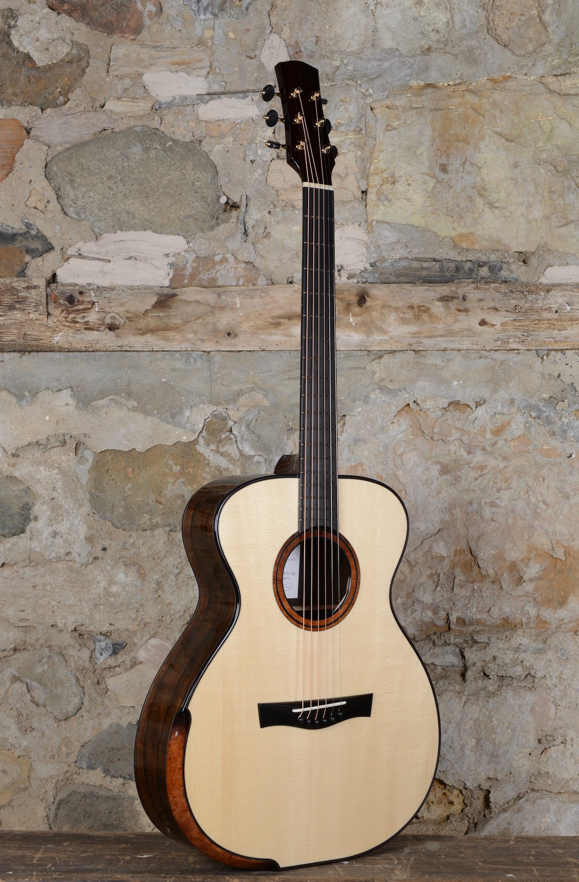 Copy of Taran Guitars Tirga Beag DS1