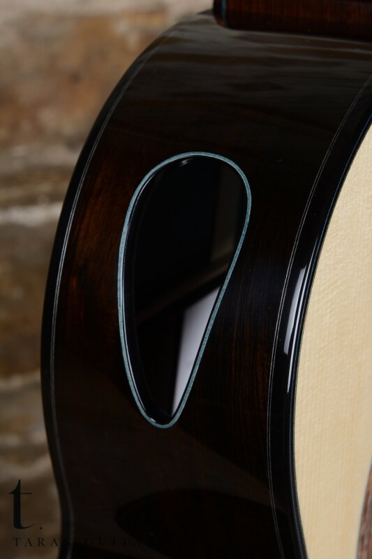 MS_Taran Guitars Martin Simpson Tirga Mhor 12.JPG