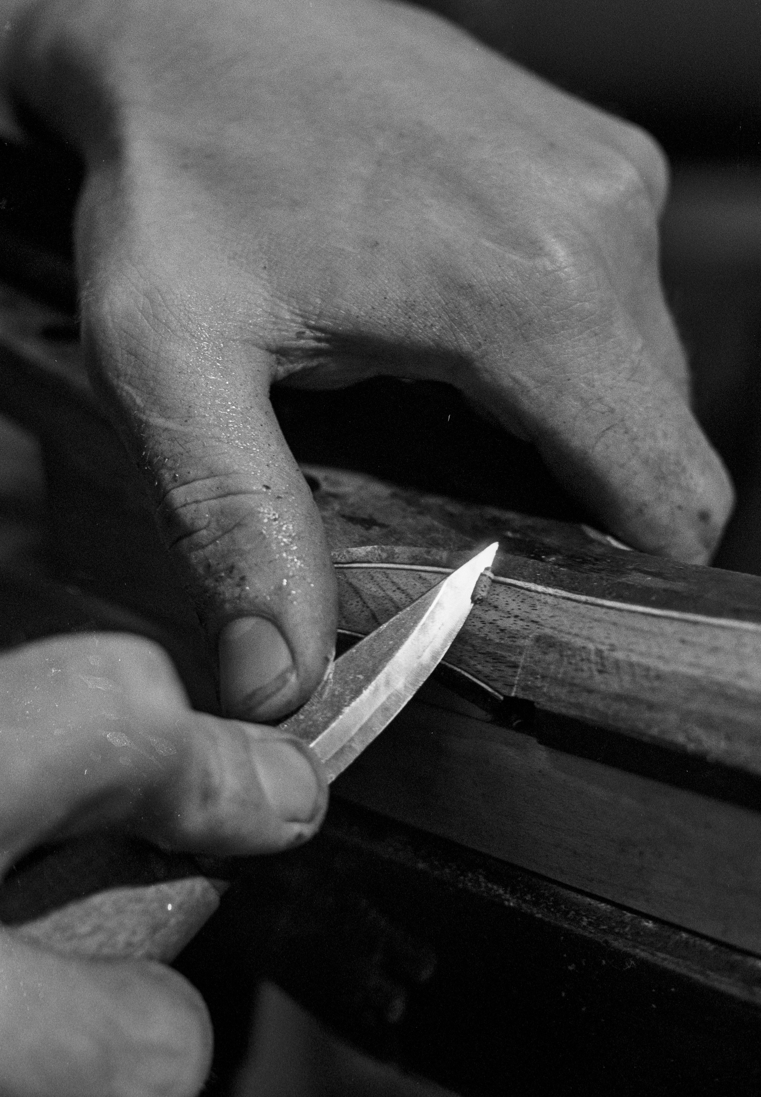  Carving a “Balcarres Walnut” Neck 