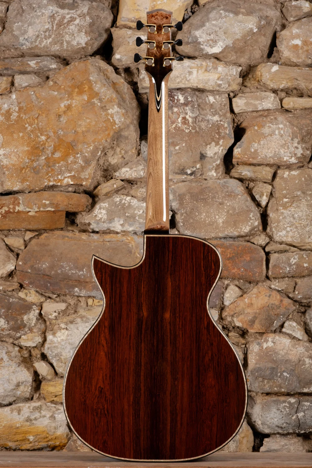 Sungha Jung Tirga Beag-4.jpg