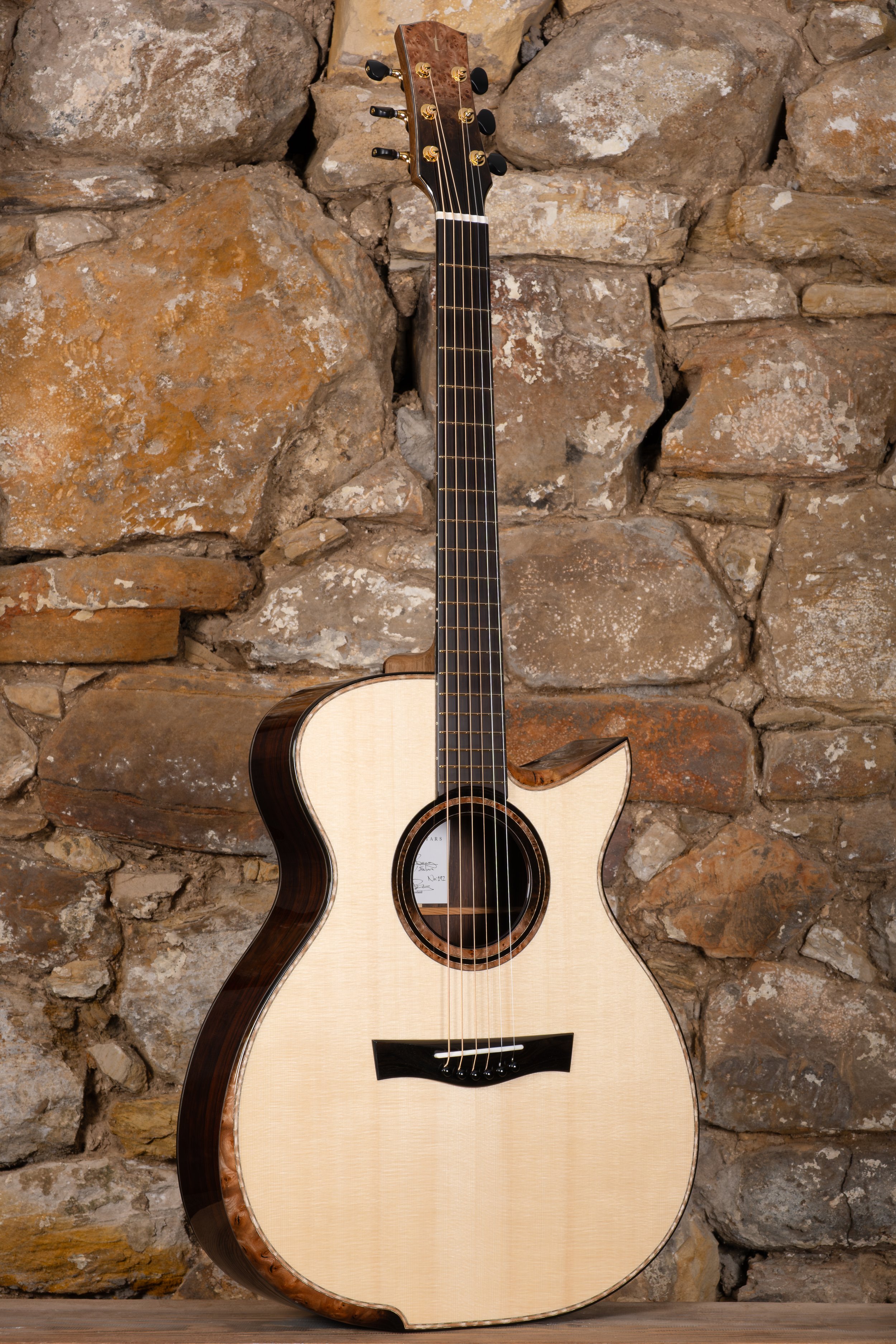 Sungha Jung Tirga Beag-2.jpg