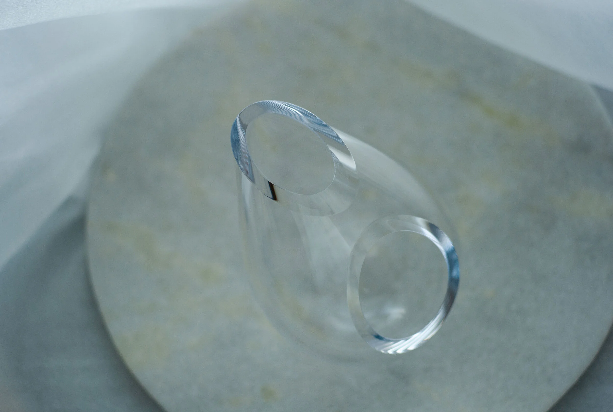 L1074377Vase2.jpg