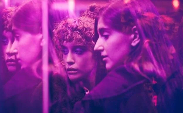 LAS NIÑAS DE CRISTAL Costume Designer: Alberto Valcárcel Set Costumer Director: Jota Linares Netflix