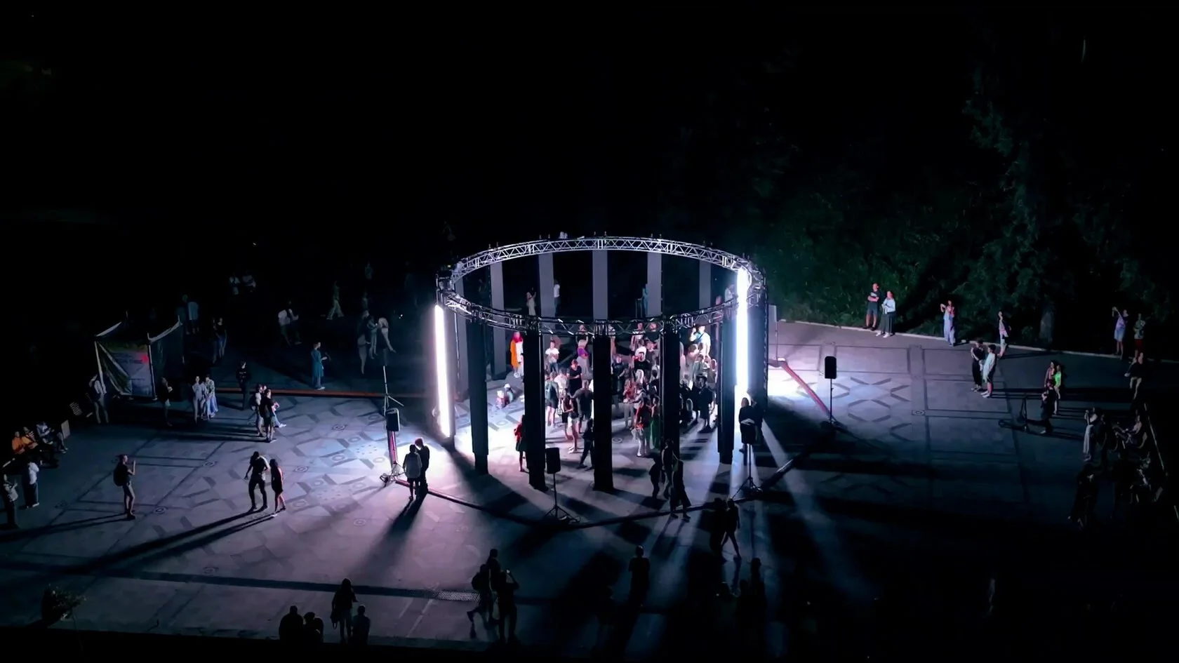 Media Tribe :: Presence Installation