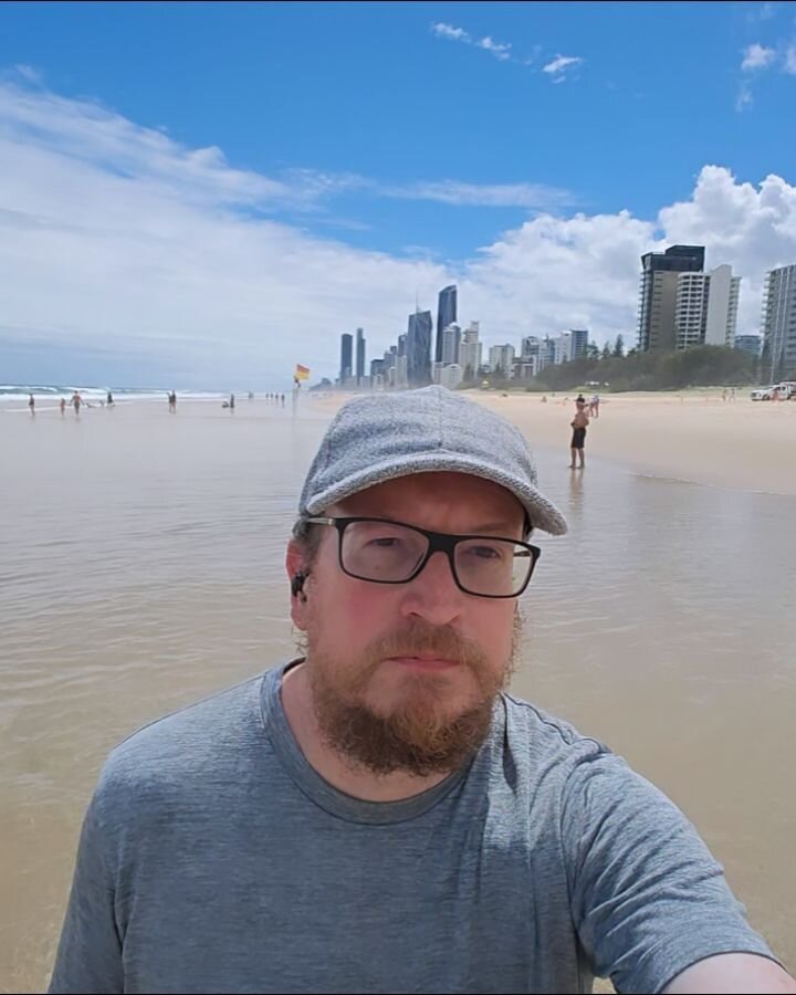 Typical February Sunday, paddling along the beachfront, with occasional stops to watch stunt planes.