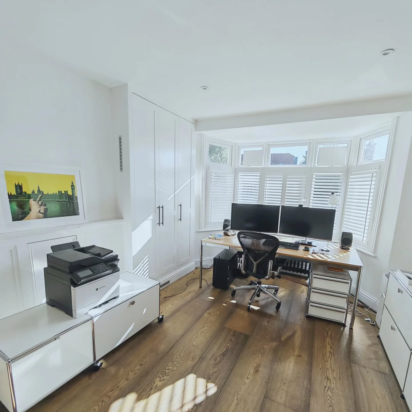 Today's the 3rd anniversary living in my Brighton house. Still fairly tidy!