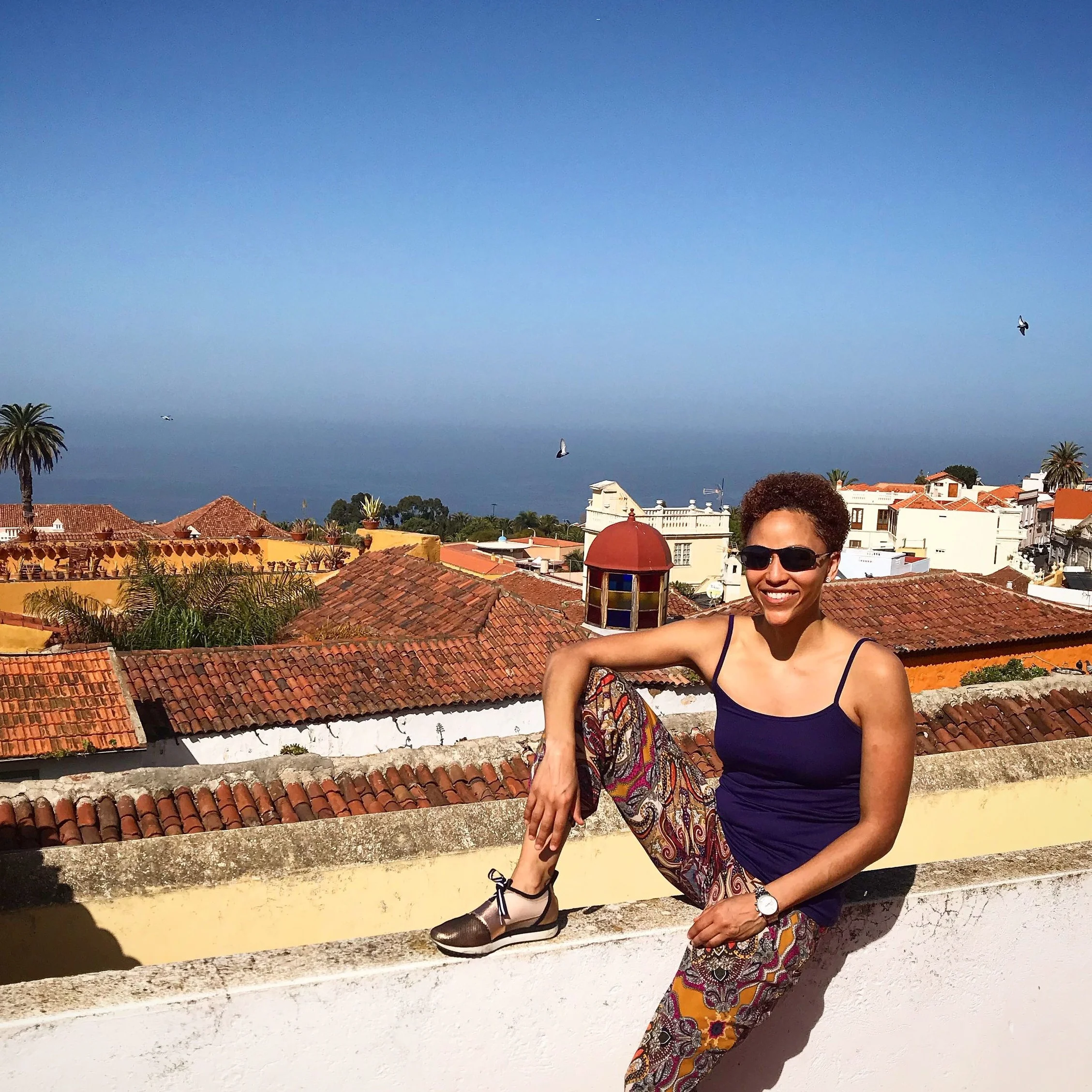 STEPHANIE - SALES MANAGER & POËT