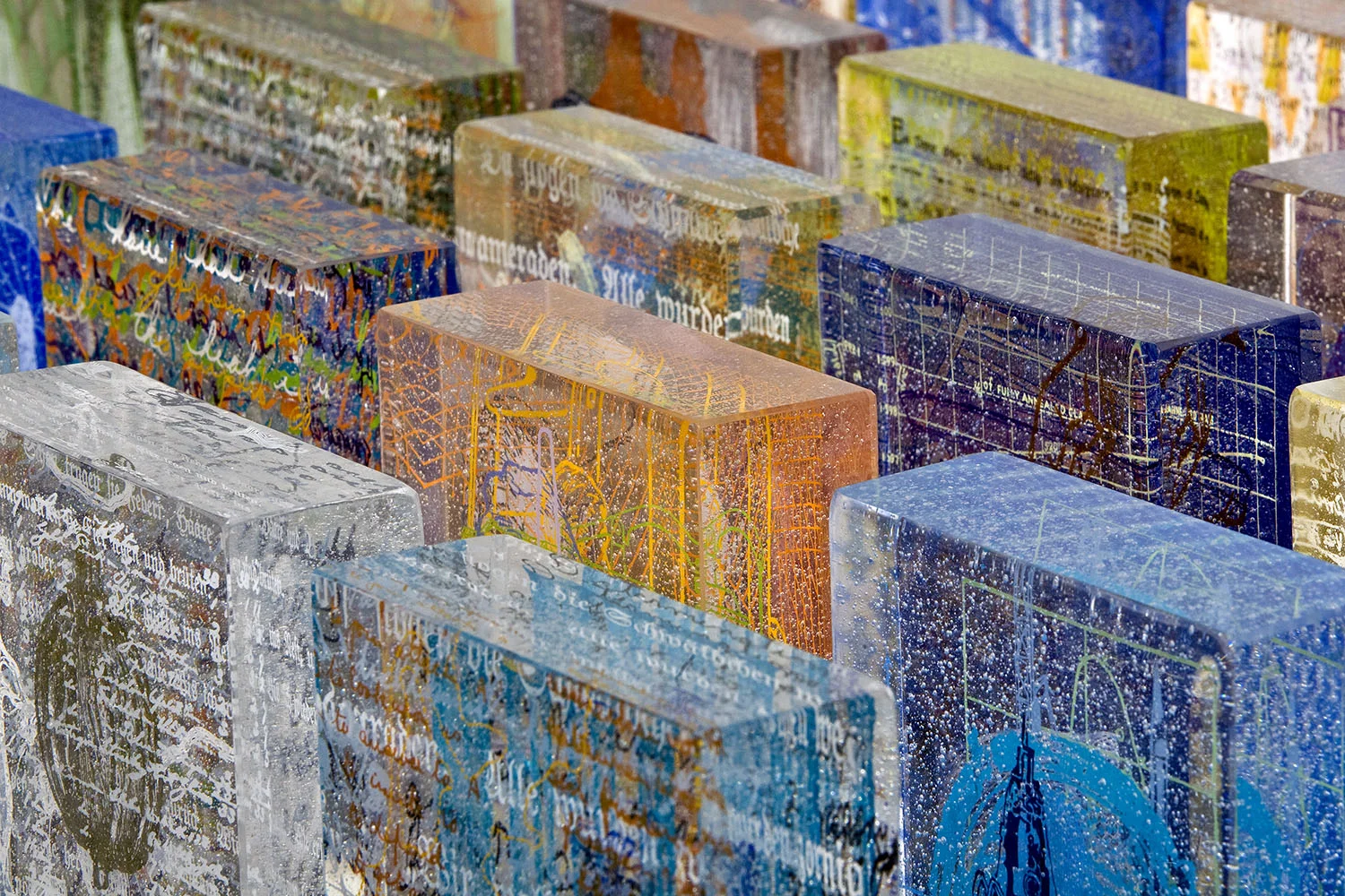 sarmiento_encyclopaedia_volumes_2012_detail_web.jpg
