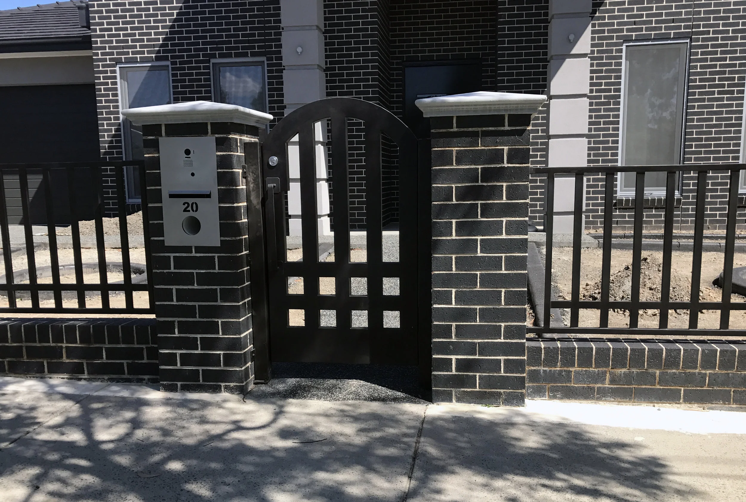 Modern style wrought iron gate| Melbourne