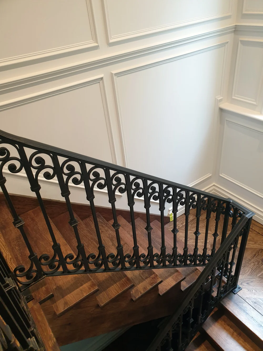 Iron Staircase Railing Designs