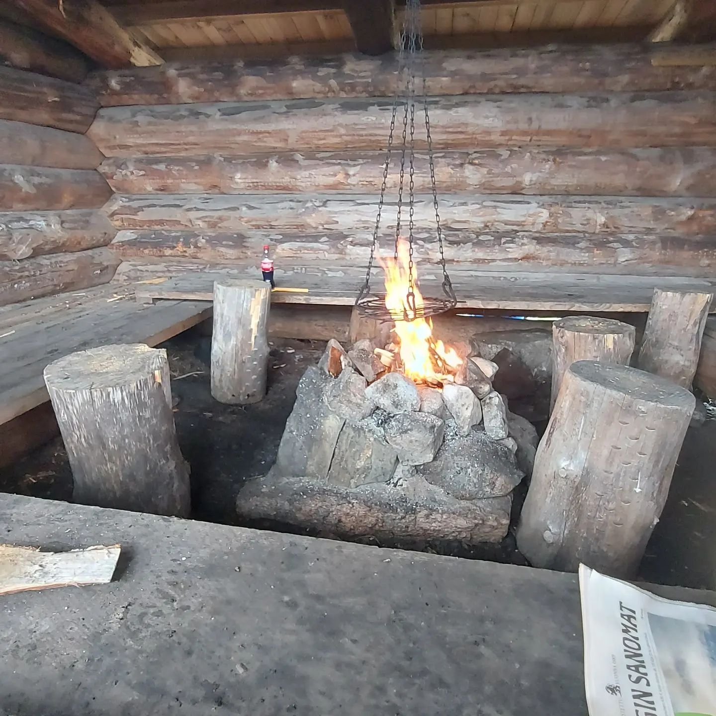 Sausage-grilling in a log cabin in a nature reserve. A top 10 activity. On a clear day you would have an archipelago sea view but it was somewhat foggy!

#purunp&auml;&auml; 
#sausagegrilling 
#finland
