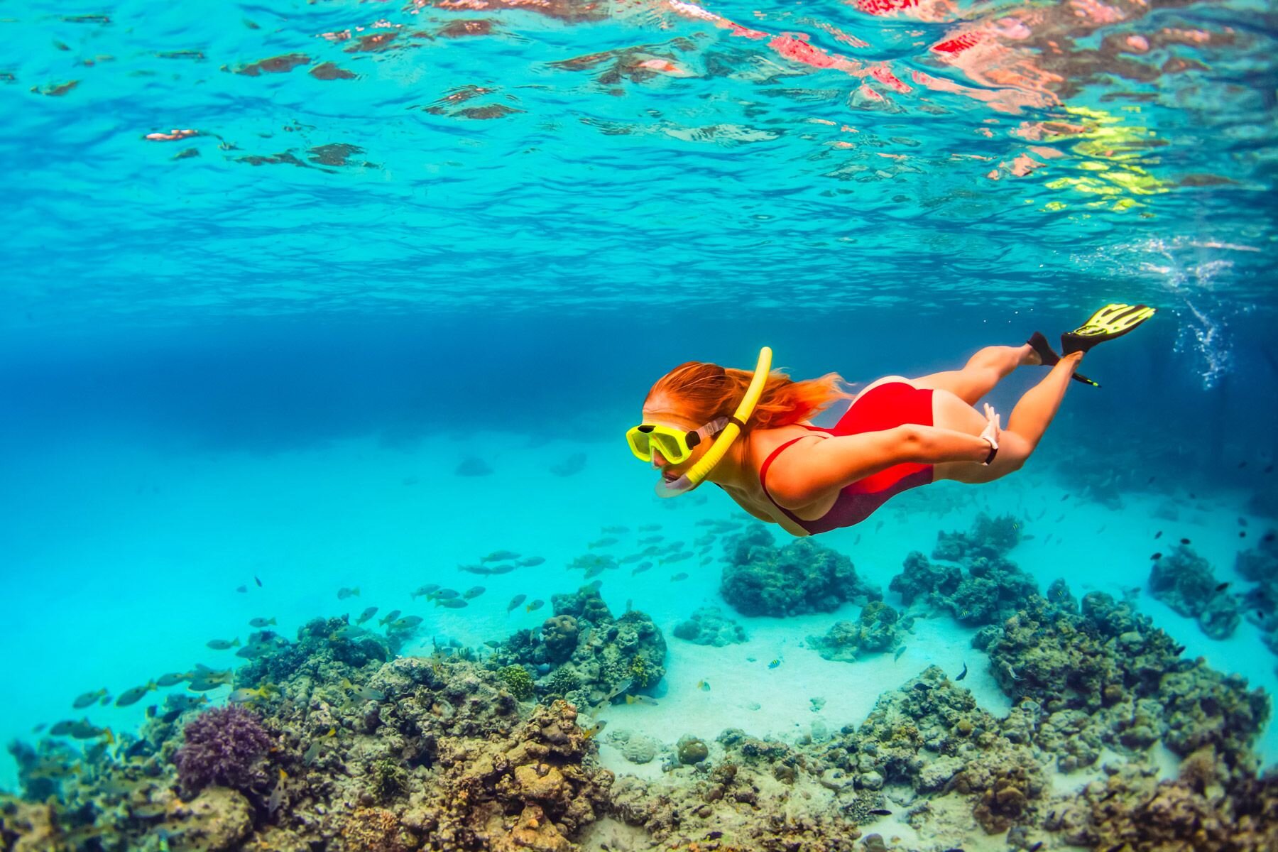 girl-underwater-snorkel.jpg