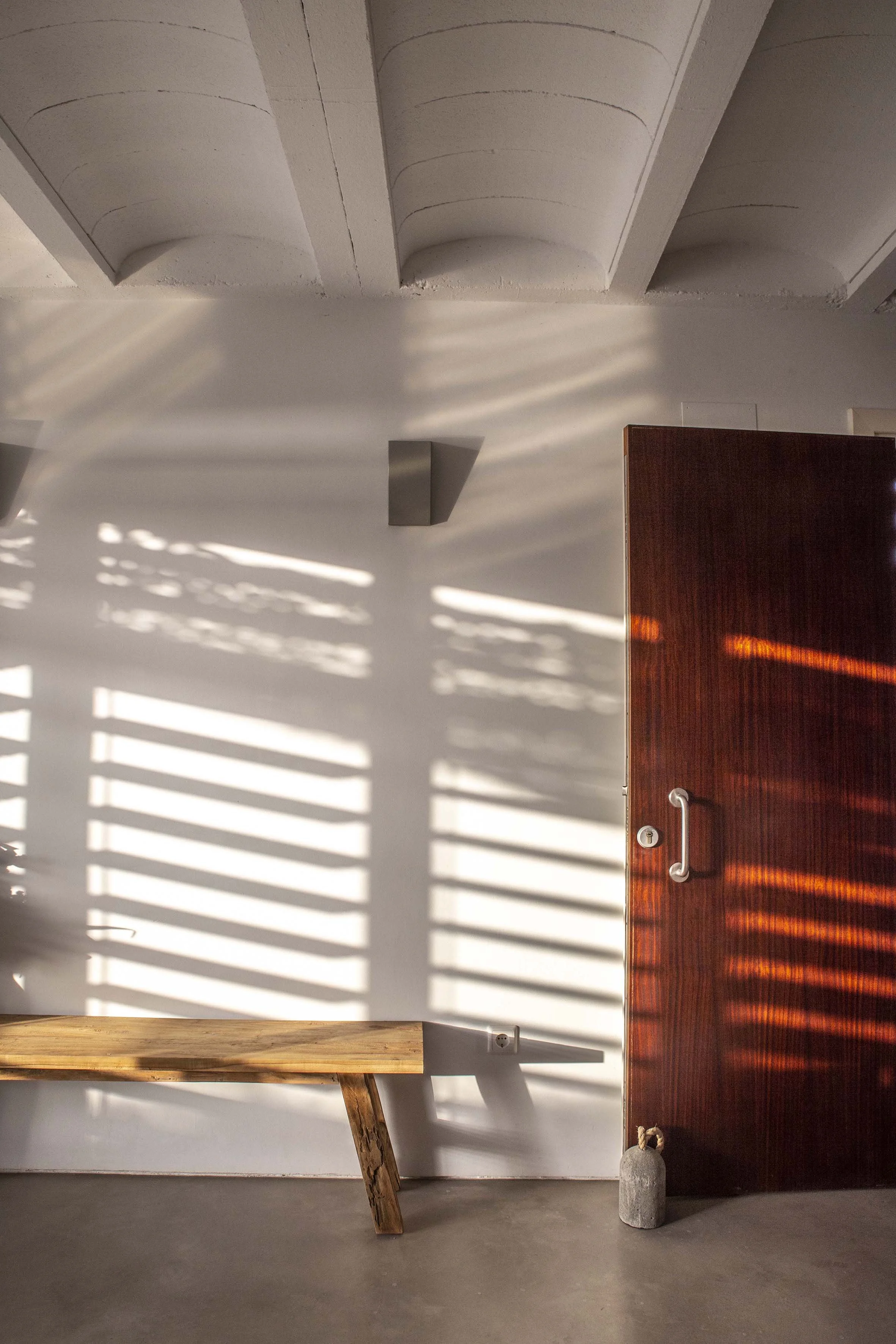 HELENA LEE-2021_REFUGIO-MEDITERRANEO_01.jpg