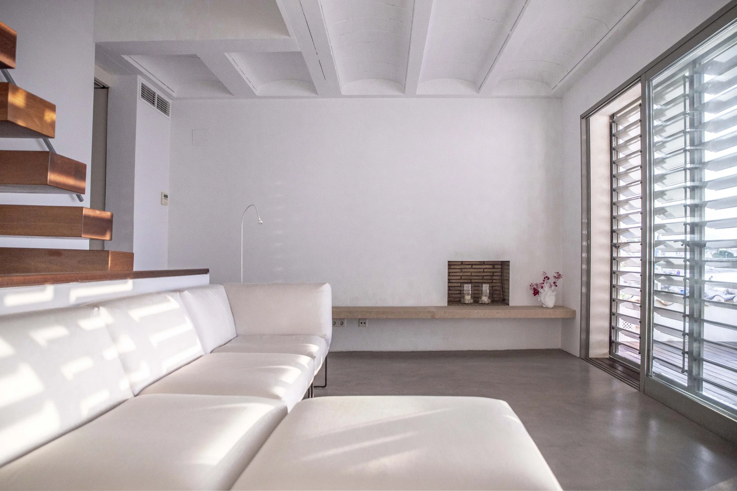 HELENA LEE-2021_REFUGIO-MEDITERRANEO_08.jpg