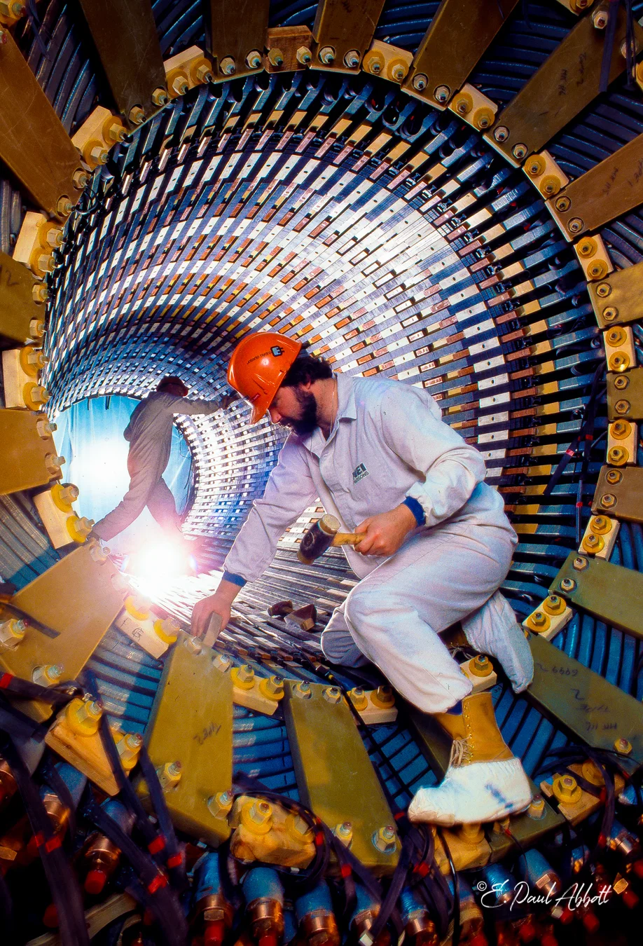 Ontario Hydro Turbine Repair.jpg