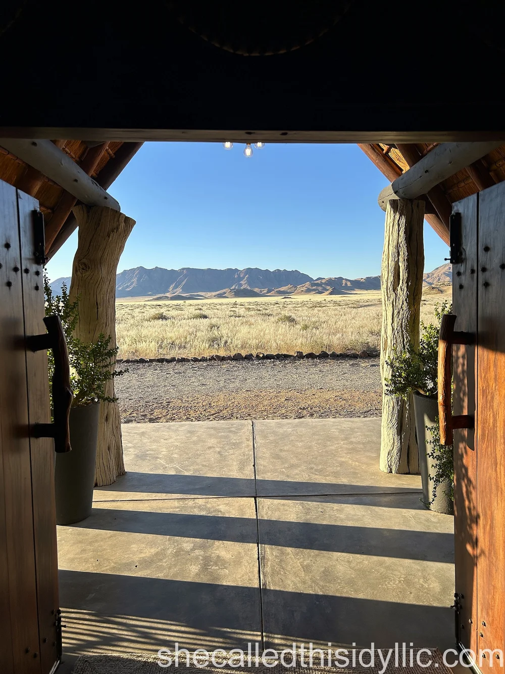 Grand entrance to Hoodia Desert Lodge