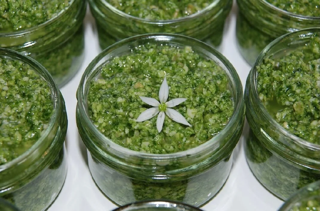 Keynsham Farmer&rsquo;s market is&nbsp;this Sat 9th, 9am-1pm. And I&rsquo;ll have a small batch of our seasonal Wild Garlic pesto (nut free) available 🌿&mdash;it&rsquo;s only here for a short time while the wild garlic is at its best. Pre-orders for