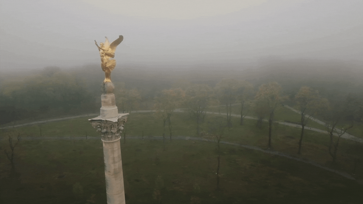 Fog Statue Color Graded 4K