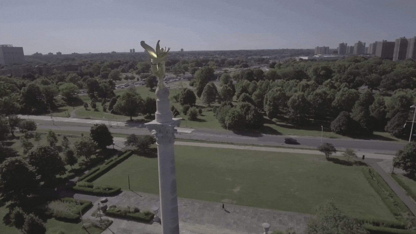 Pelham Bay Statue LOG 4K