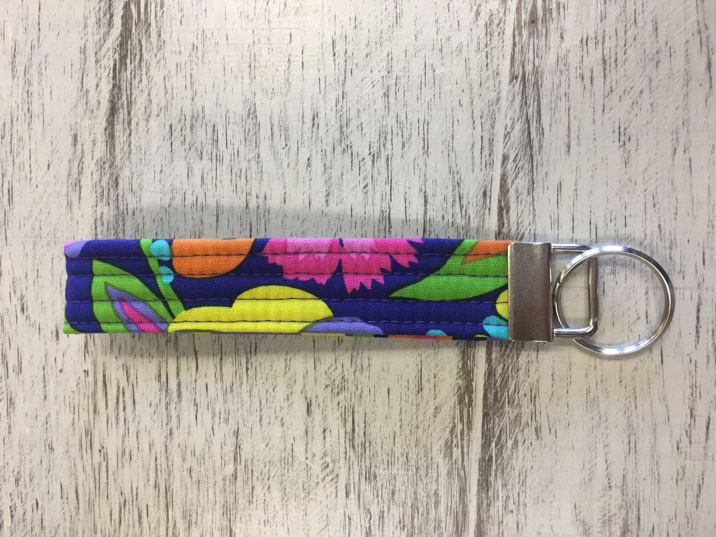 Keychain multicolor.jpeg