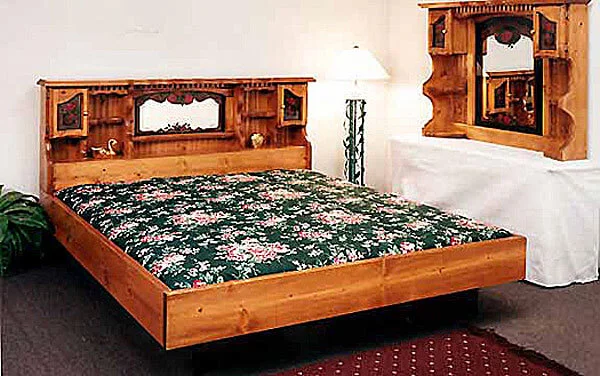 If this is what you think of when you hear the word "waterbed", you may be in for a surprise. The waterbed of tomorrow is a freestanding system that can be placed on almost any platform designed to accommodate the weight of natural water. This is the old school "hard side" water bed your Dad or even Grandfather told you about...