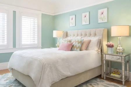 Soft, easy, and colors that are reminders of natural settings are ideal for a Z-Cave. Avoid vibrant and dark colors like red, orange, or brown tones.