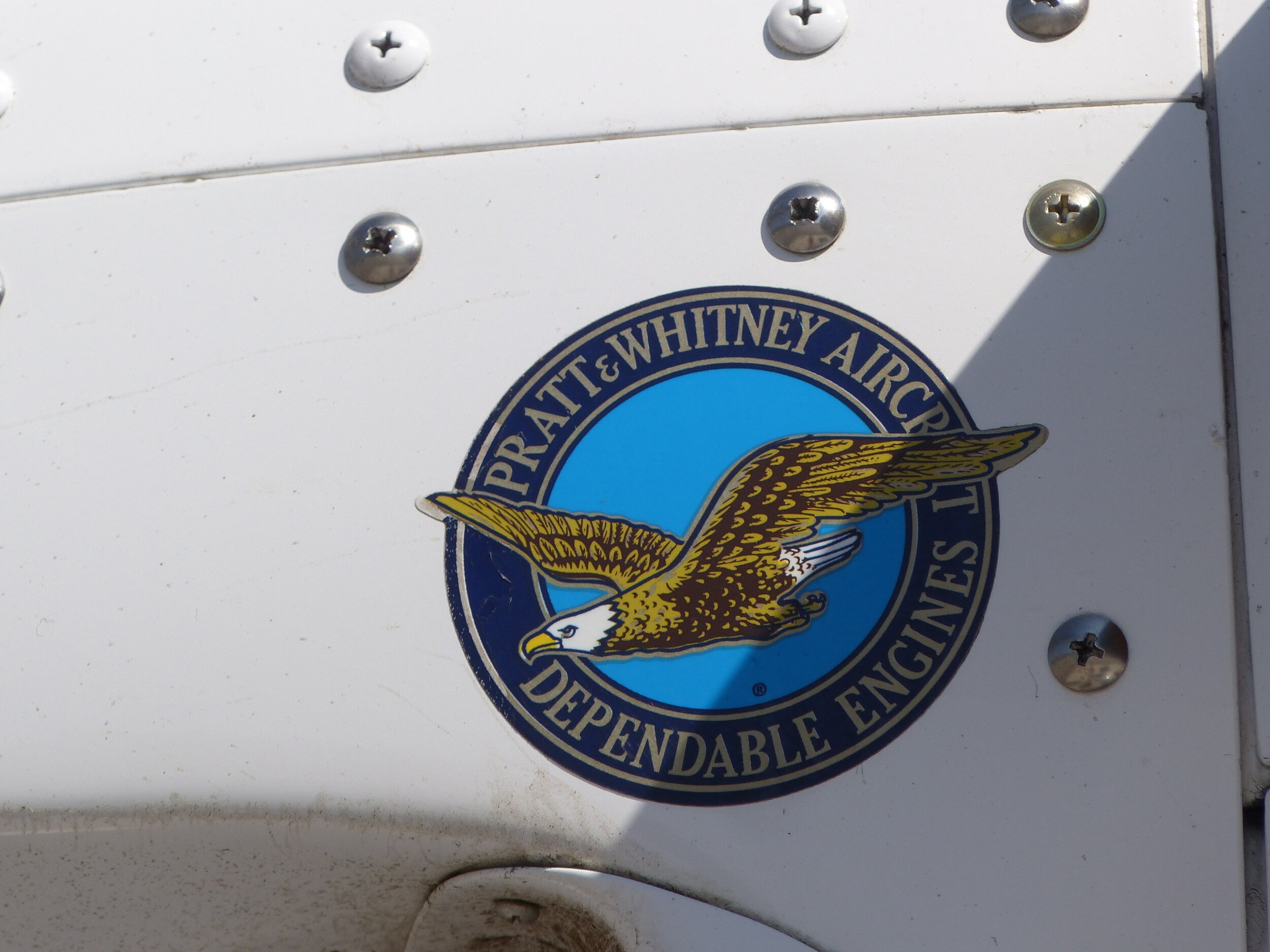 Pratt-Whitney-engine