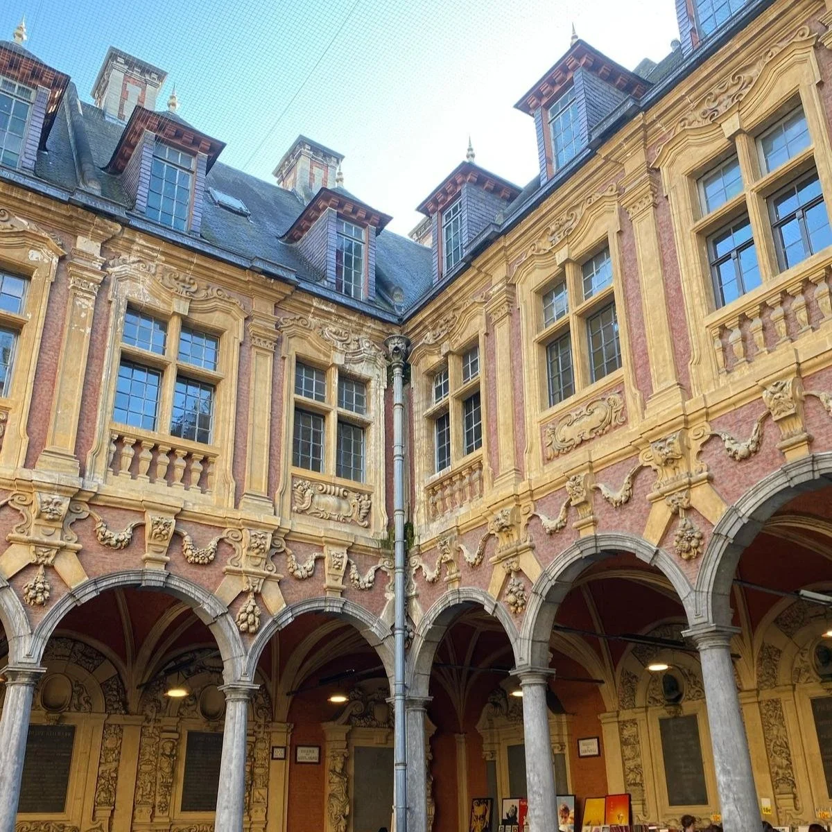 Enjoying a sunny micro break… and other things to do in Lille, France 